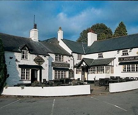 The Druid Inn Llanferres Buitenkant foto